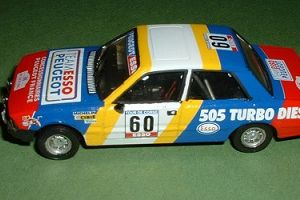 Photo de la miniature - Peugeot 504  Laurent