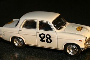 Alfa Romeo   Aumas