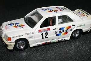 Photo de la miniature - Mercedes 190  Darniche