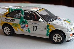 Photo de la miniature - Ford   Santoni