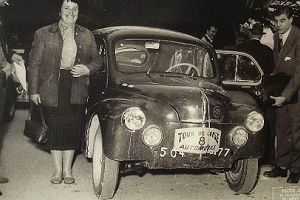 Photo de la voiture - Renault 4 cv  Panuel