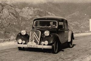 Photo de la voiture - Citroen  Traction 15 Six  Trautmann