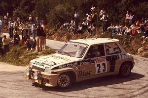 Photo de la voiture - Renault   Manzagol