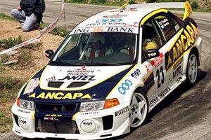 Photo de la voiture - Mitsubishi   Trelles